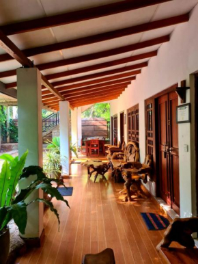 Habarana Dulwan Guest House in the green forest